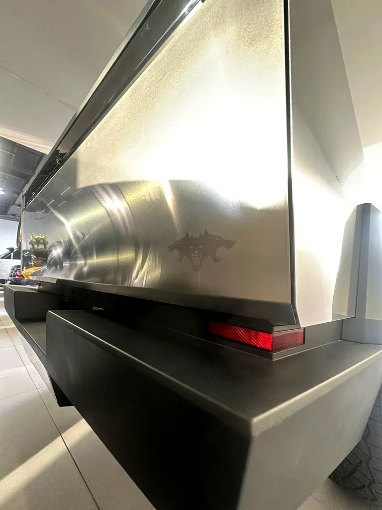 تسلا سايبرتراك 2024